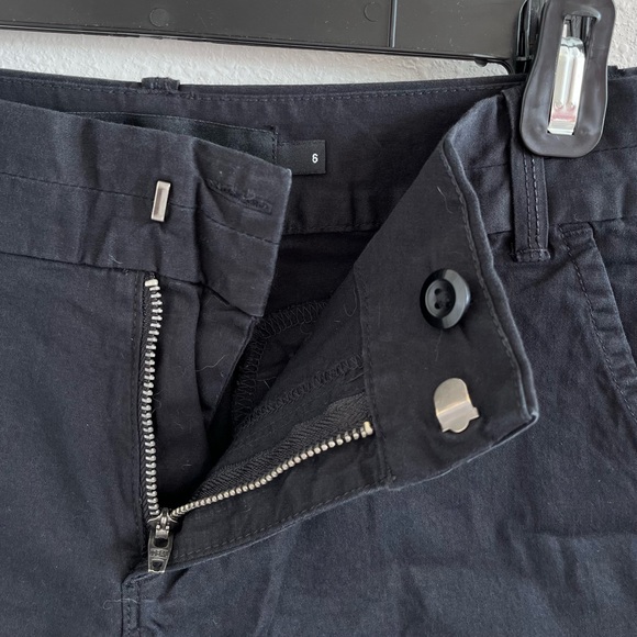 NWT Calvin Klein shorts - Picture 3 of 3